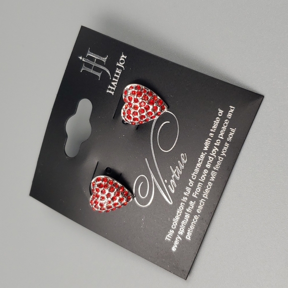 #Love Earring : Red Crystal - Picture 2 of 3